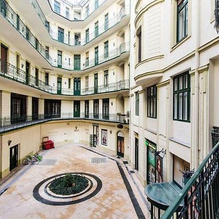 Private Apartment Centertown ブダペスト エクステリア 写真